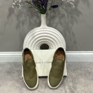 NWB Sun + Stone Men's Lyle Mesh Slip-on Sneakers - Olive. Size 10.5